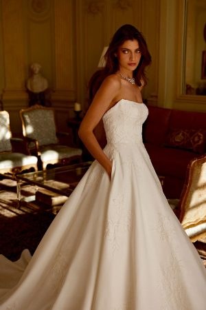 Justin Alexander Wedding Dress Jordan
