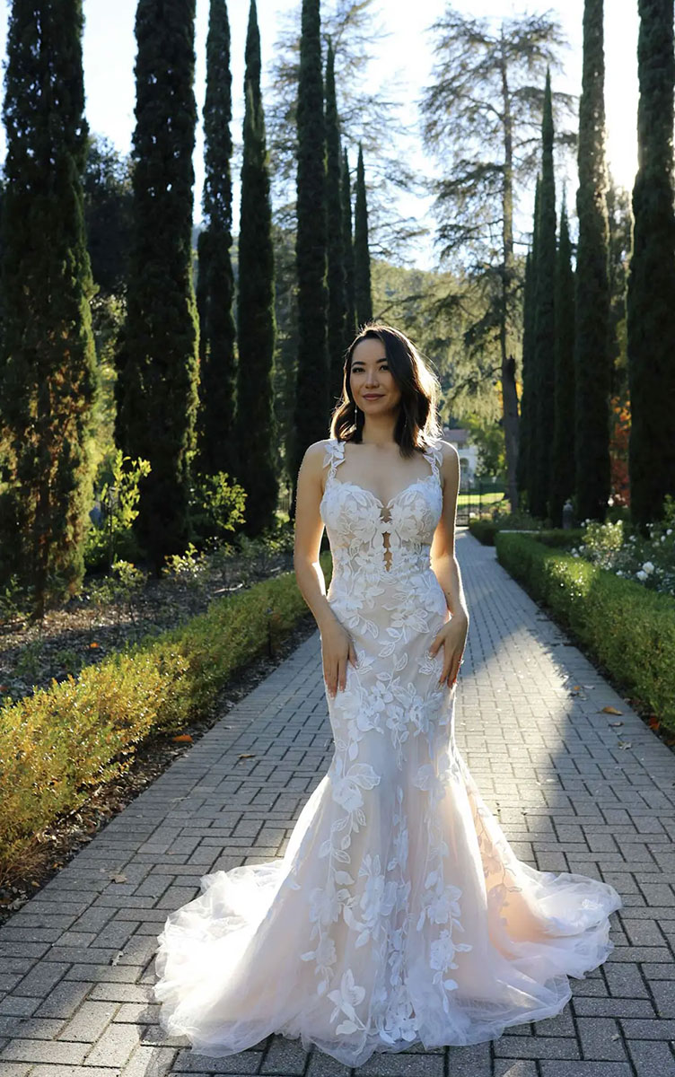 Essense Wedding Dress D3709
