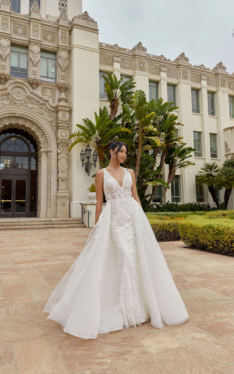 Essense Wedding Dress D3881