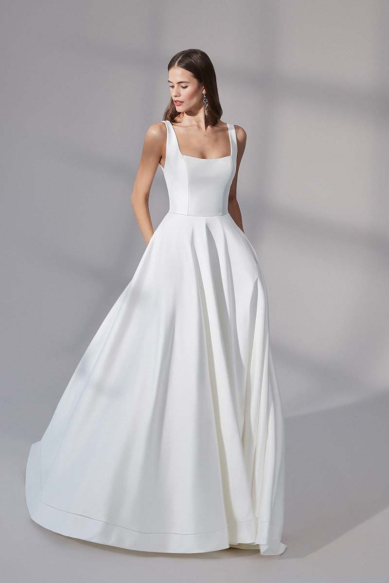 Justin Alexander Signature Wedding Dress Charlston 99179