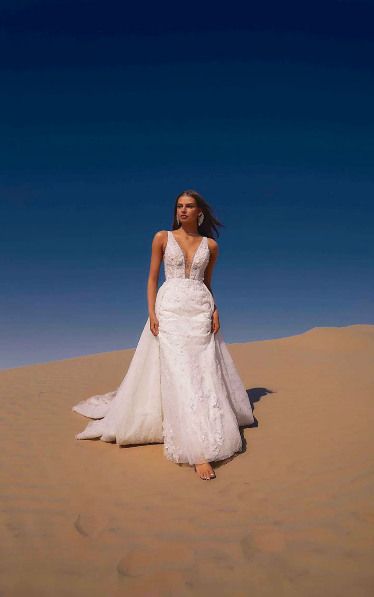 Martina Liana Luxe Collection Wedding Dress le1291