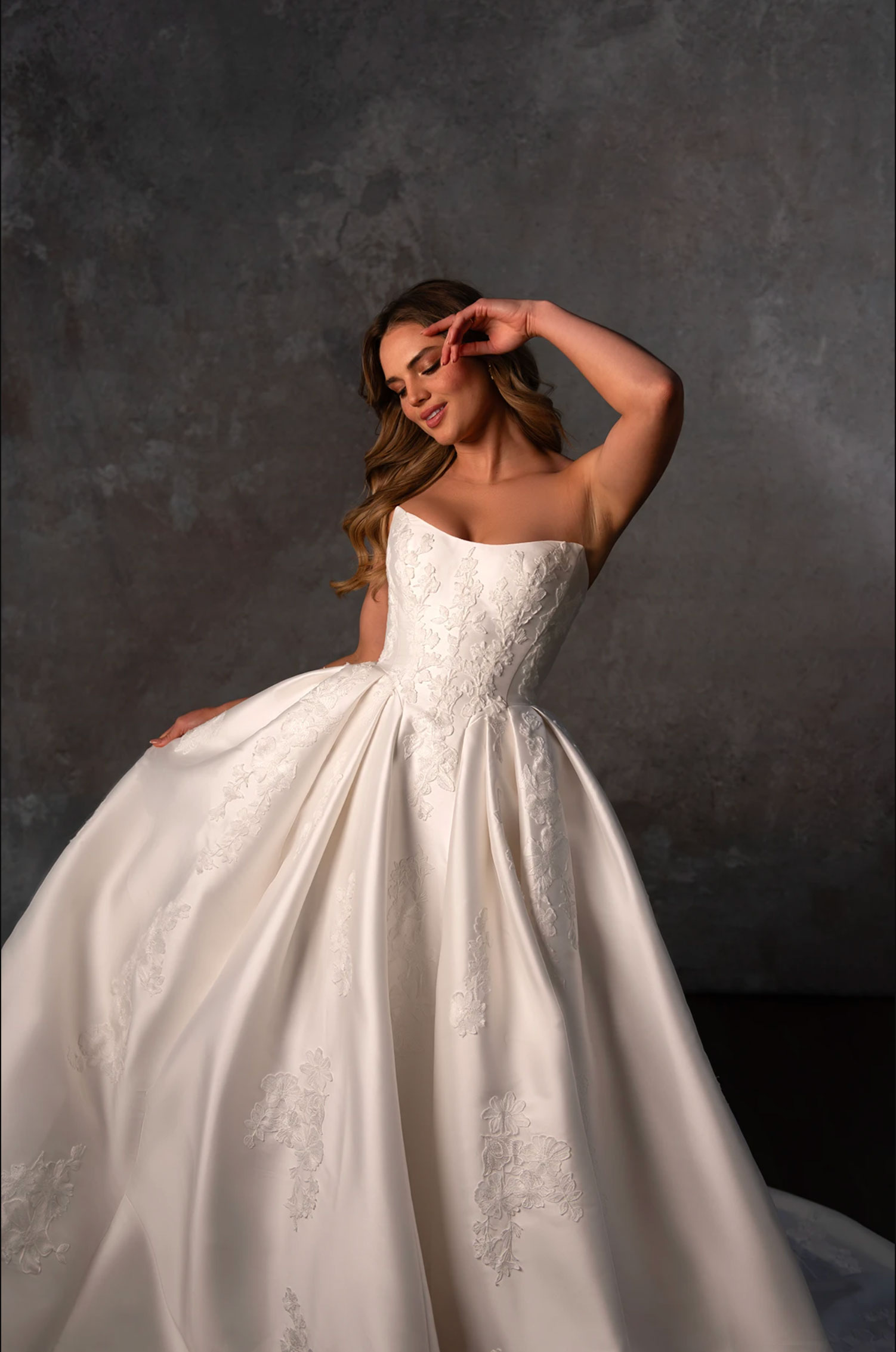 Essense Wedding Dress D4265