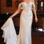 Essense Wedding Dress D4303