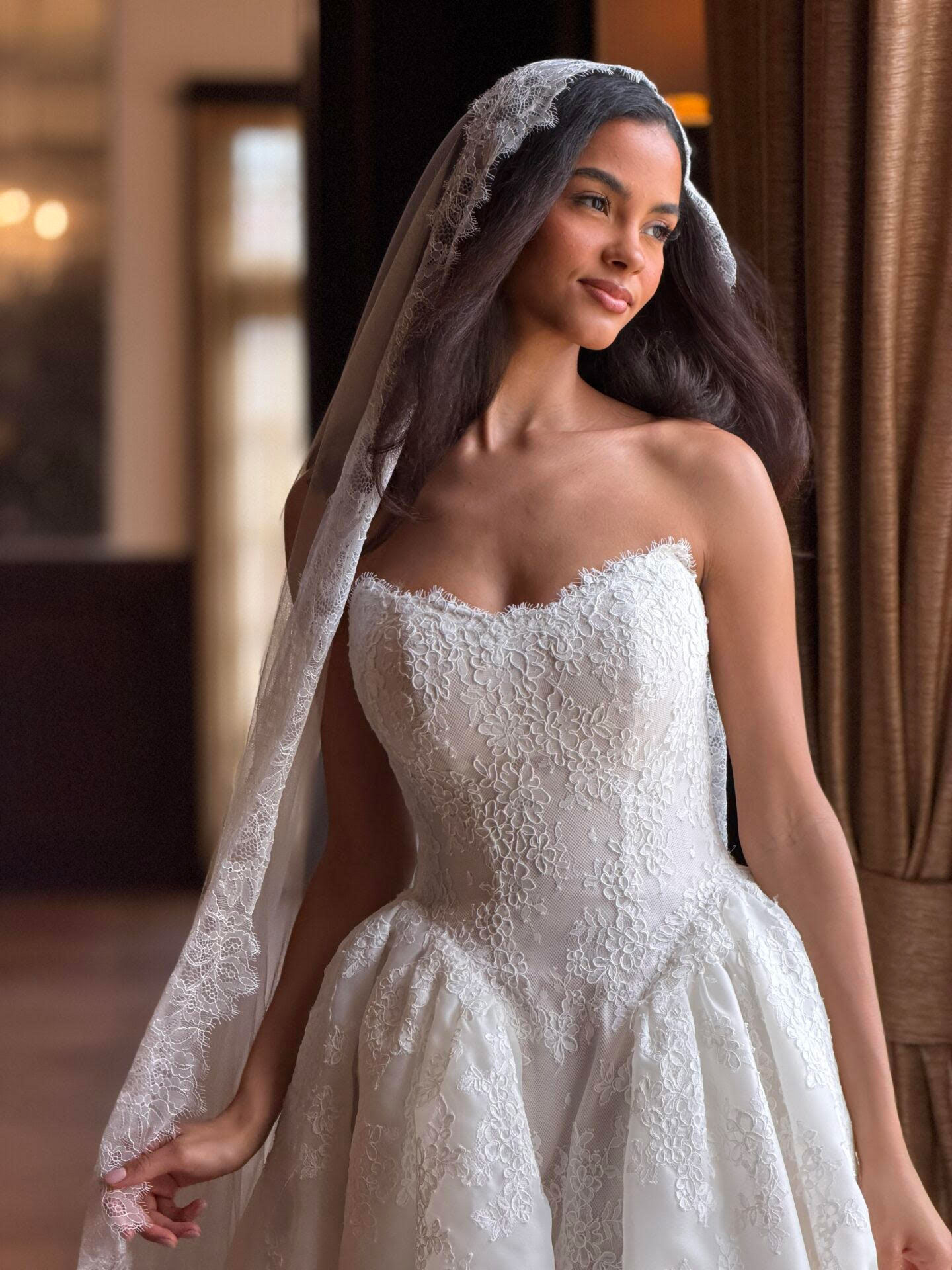Essense Wedding Dress D4573