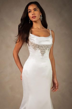 Essense Wedding Dress D4609