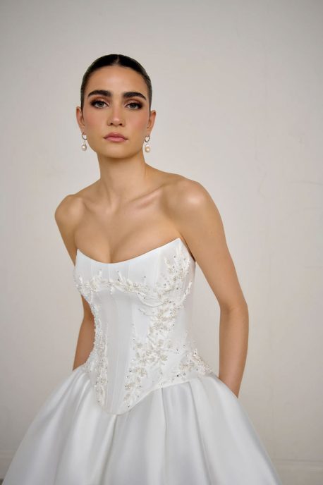 Justin Alexander Signature Wedding Dresses